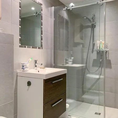 Villa Le Mas Amizour Hauteur Cannes Avec Piscine 15 Couchages *